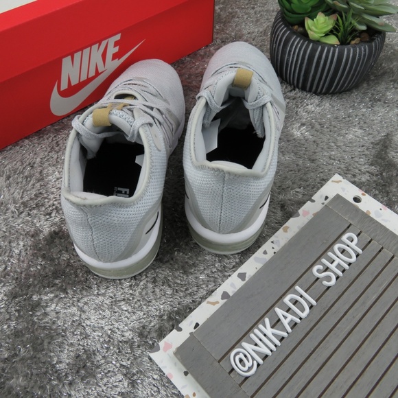 Nike Air Max Flyknit Sneakers - Picture 4 of 5